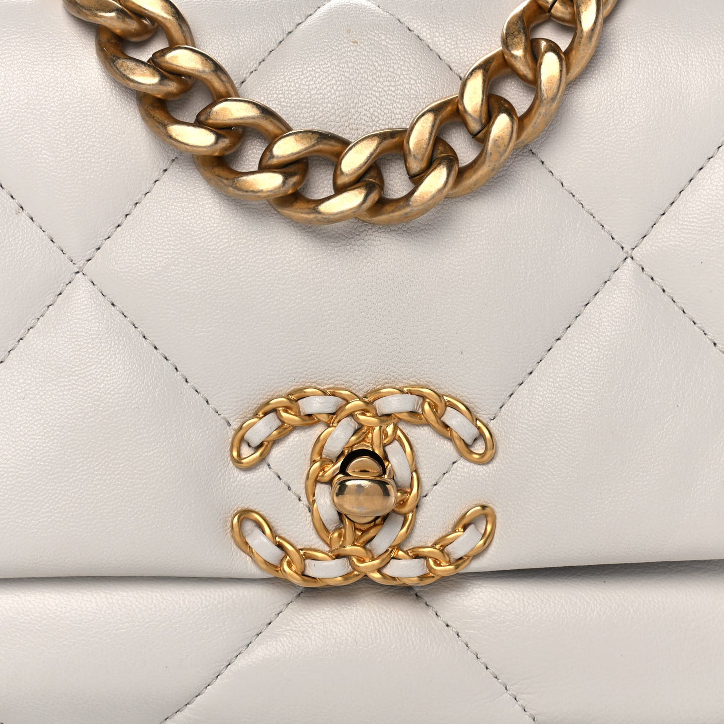 Goatskin Quilted Medium Chanel 19 Flap White