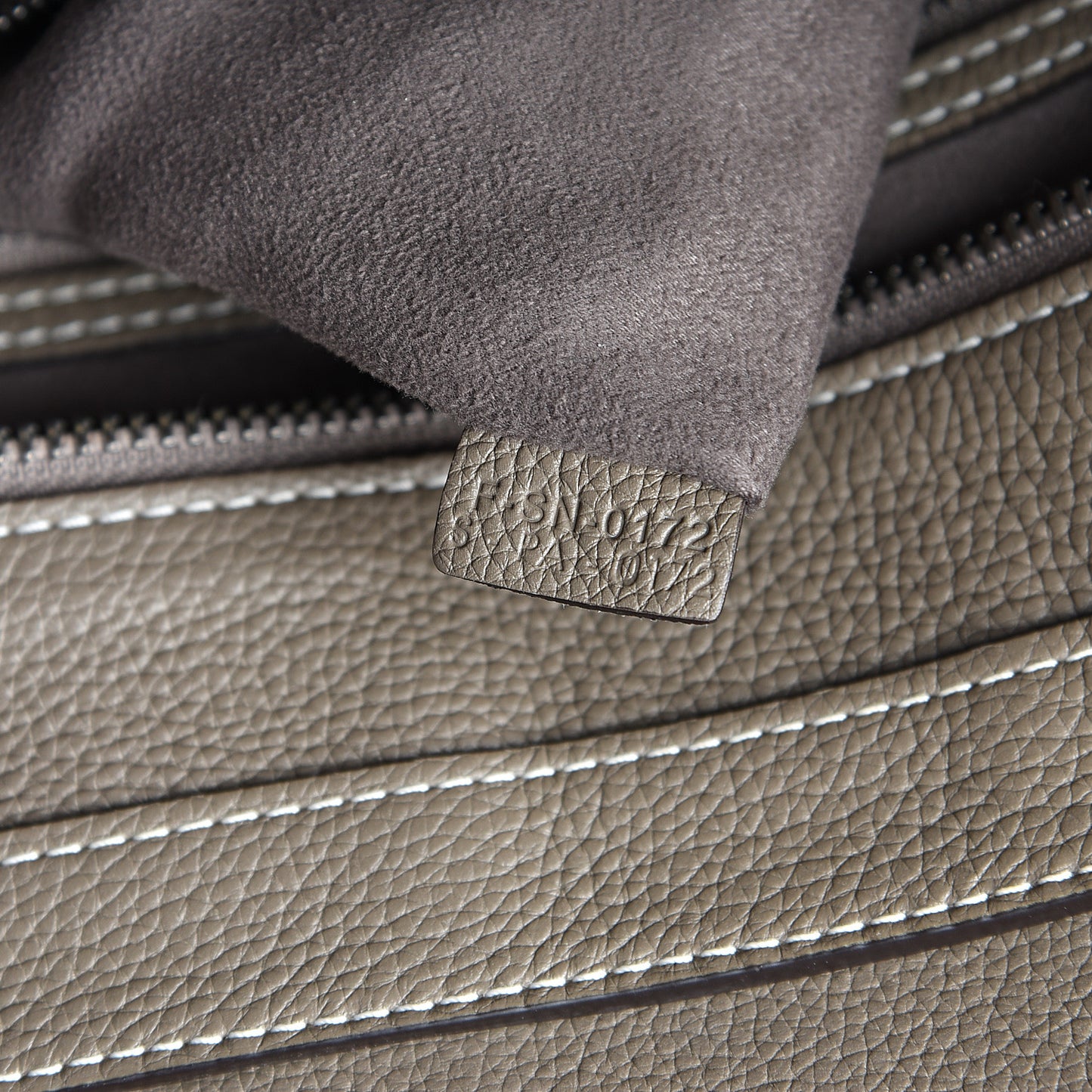 Drummed Calfskin Mini Luggage Souris