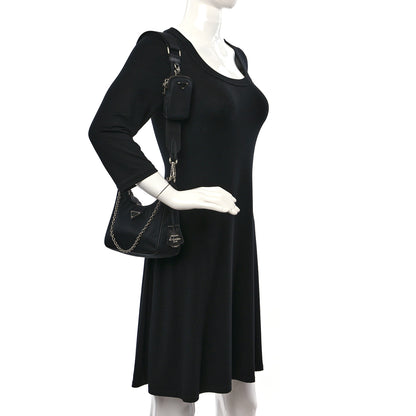 Prada Nylon Re-Edition 2005 Shoulder Bag Black 2 of 11