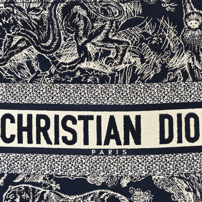 Christian Dior Canvas Embroidered Medium Dioriviera Toile De Jouy Reverse Book Tote Blue 8 of 11