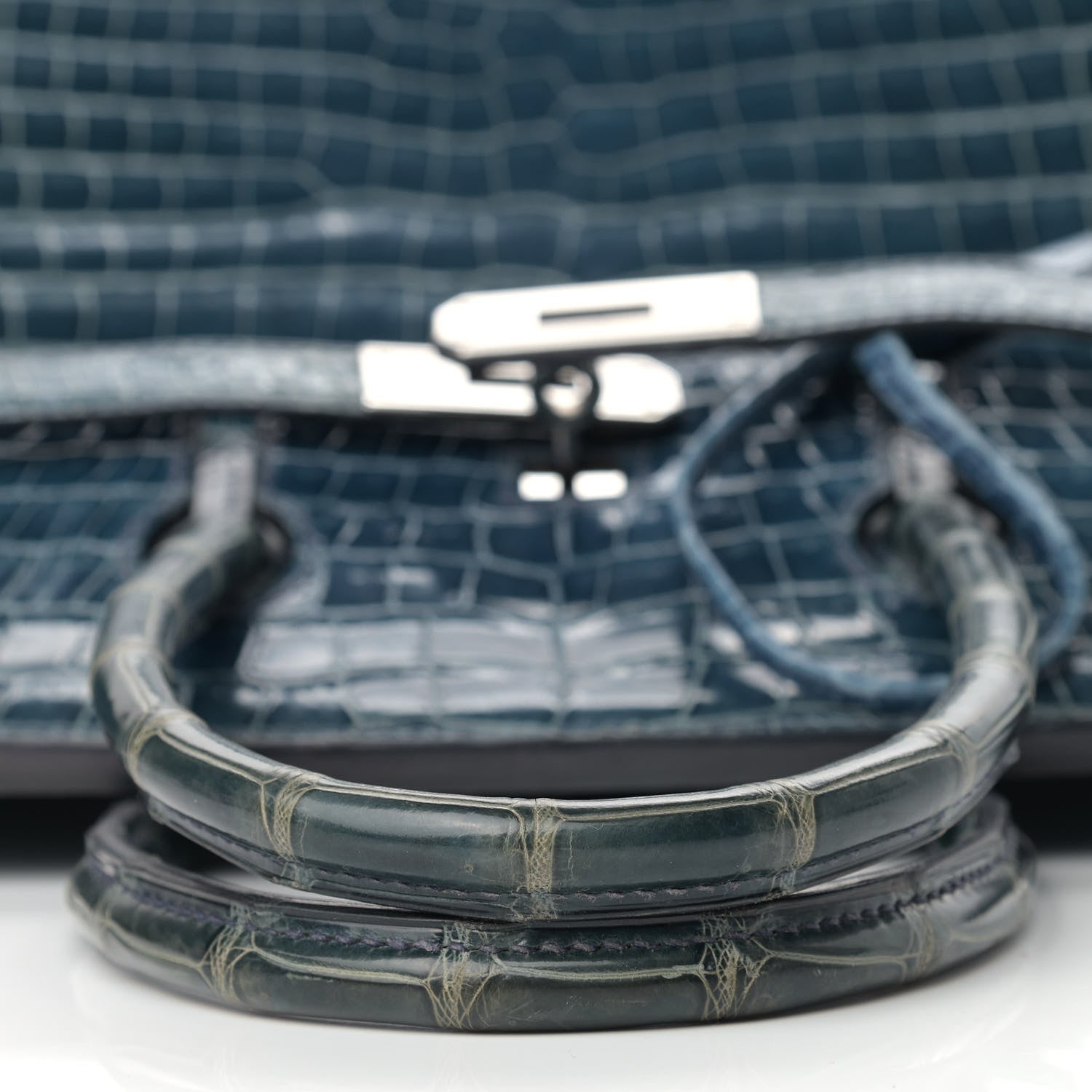Hermes Shiny Porosus Crocodile Birkin 35 Bleu Roi 11 of 39
