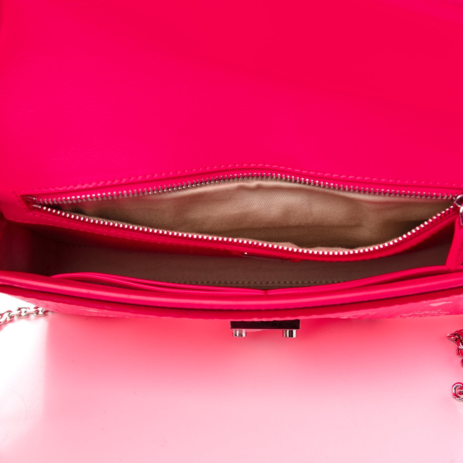 MCM Visetos Medium Patricia Wallet On Chain Pink 5 of 9
