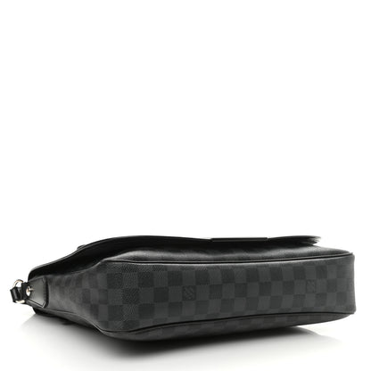Louis Vuitton Damier Graphite Daniel MM 4 of 9