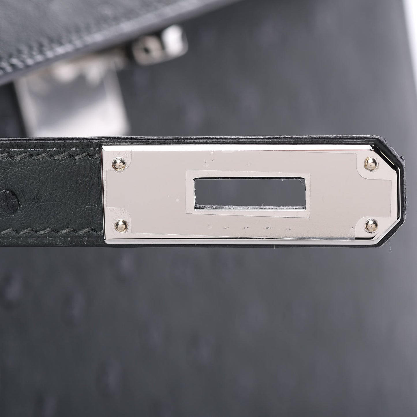 Ostrich Kelly Sellier 28 Vert Titien
