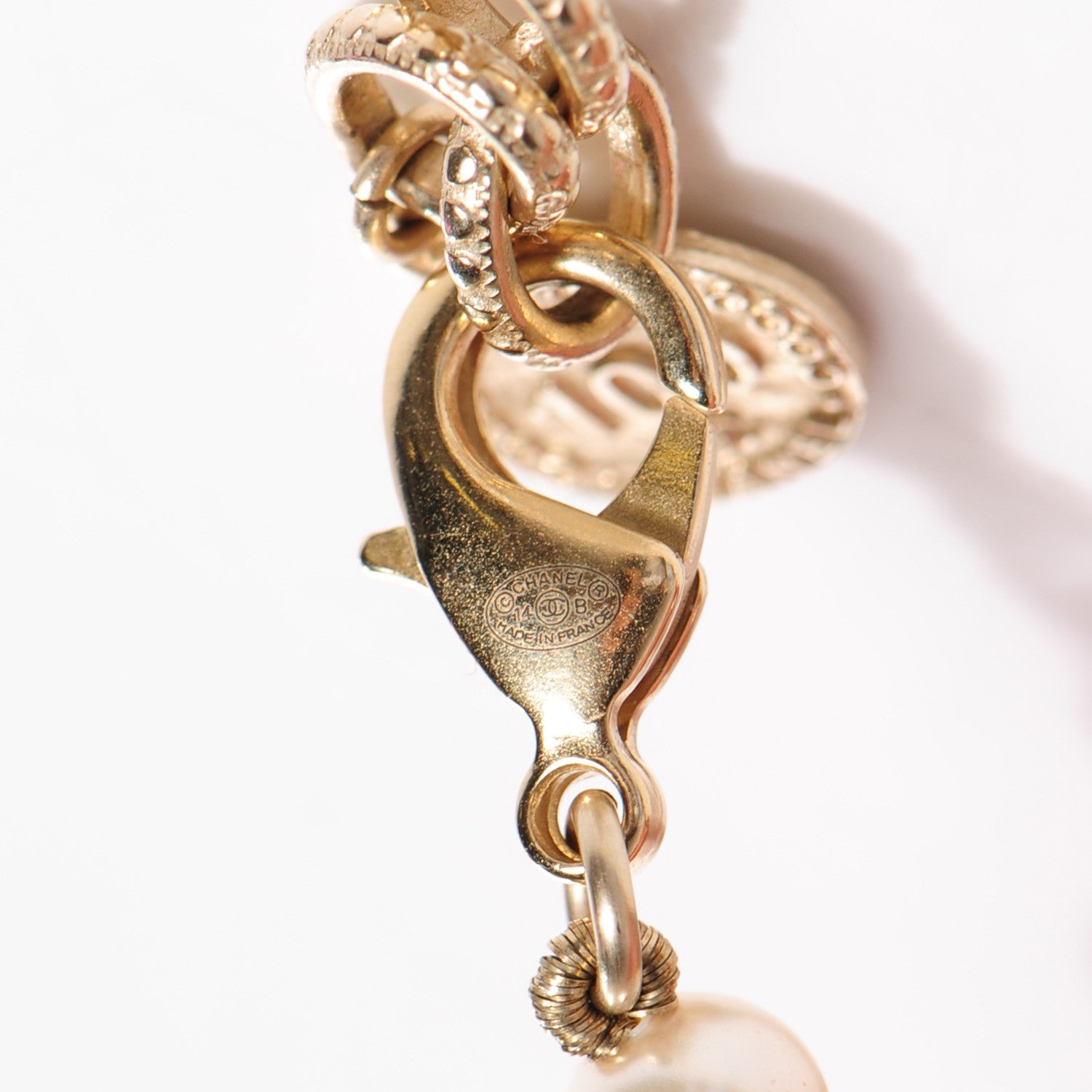 Chanel Graduated Pearl CC Short Necklace Gold 4 of 6