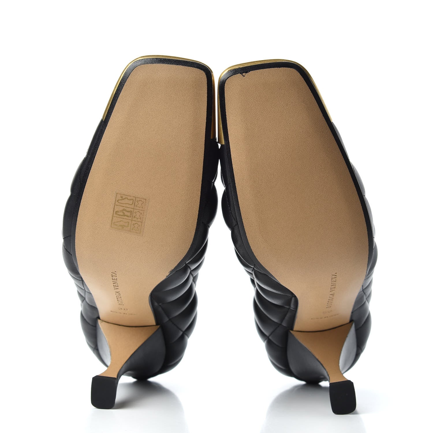 Bottega Veneta Nappa Matelasse Captoe Pumps 36 Black 6 of 10
