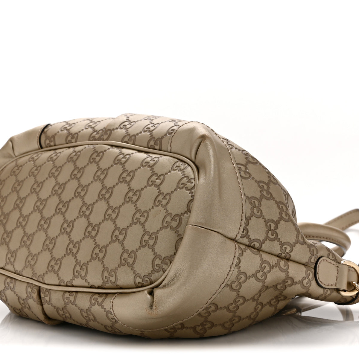 Metallic Soft Guccissima Medium Sukey Top Handle Bag Champagne