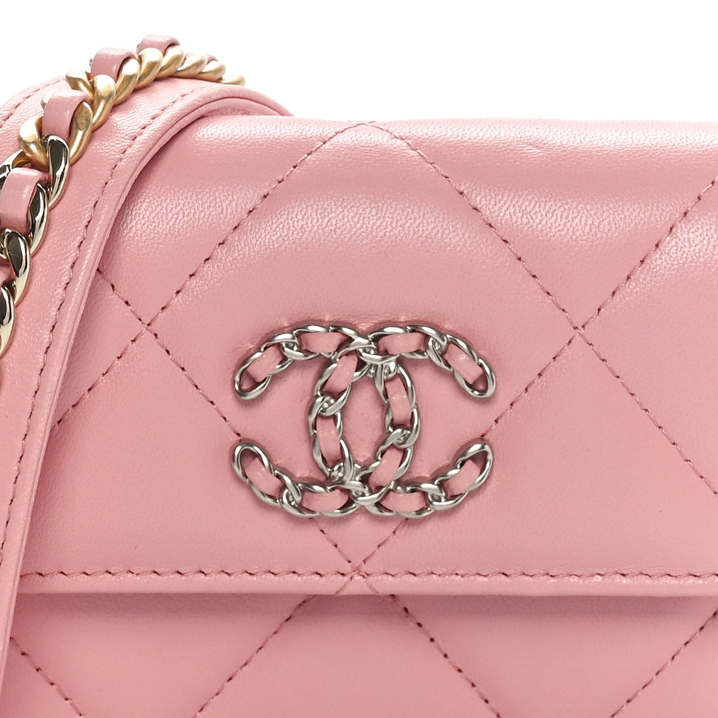 Lambskin Quilted Chanel 19 Flap Card Holder With Chain Rose