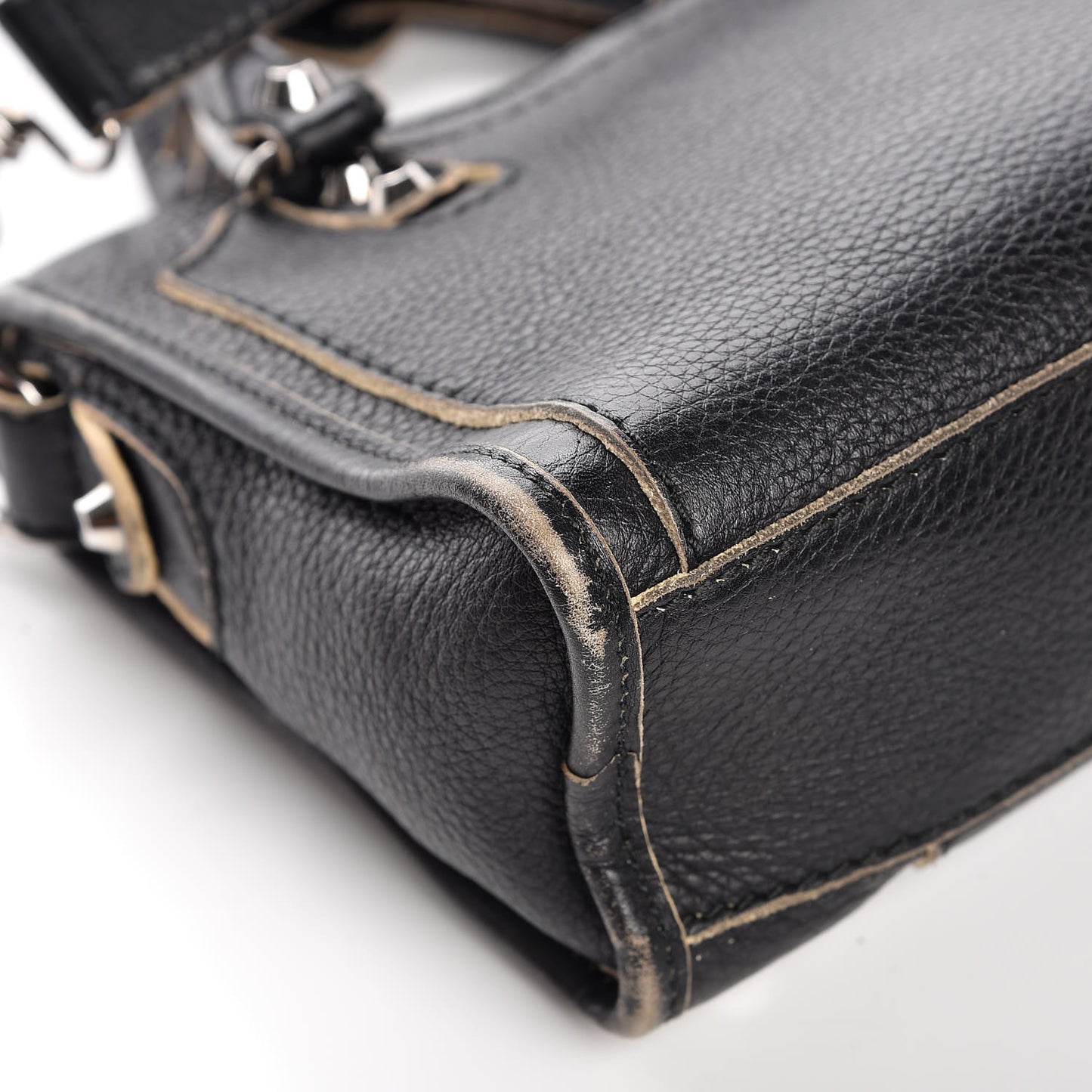 Supple Grained Calfskin Classic Silver Hardware Highlight Mini City Black