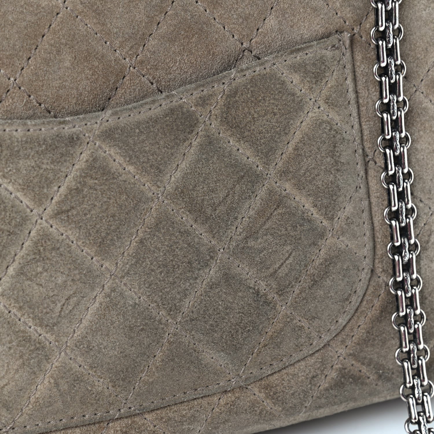 Chanel Suede Calfskin 2.55 Reissue 226 Flap Beige 13 of 14