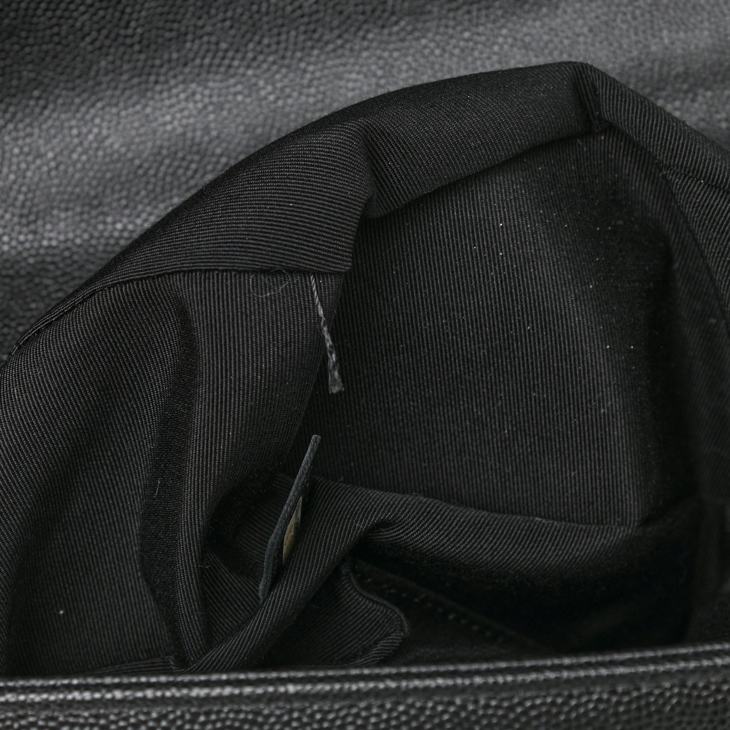 Caviar Quilted Large Boy Flap Black