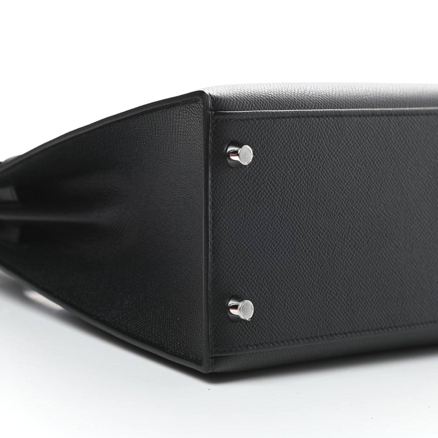 Epsom Kelly Sellier 28 Black