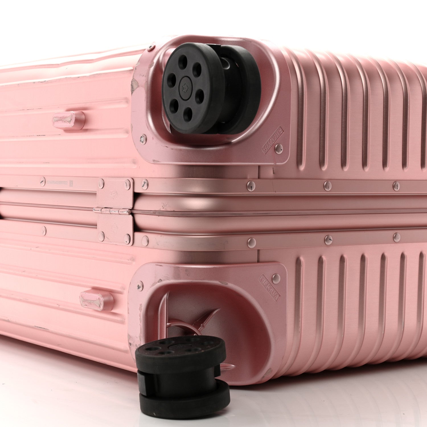 Rimowa Aluminum Original Check-In M Quartz Pink 1576491 – FASHIONPHILE