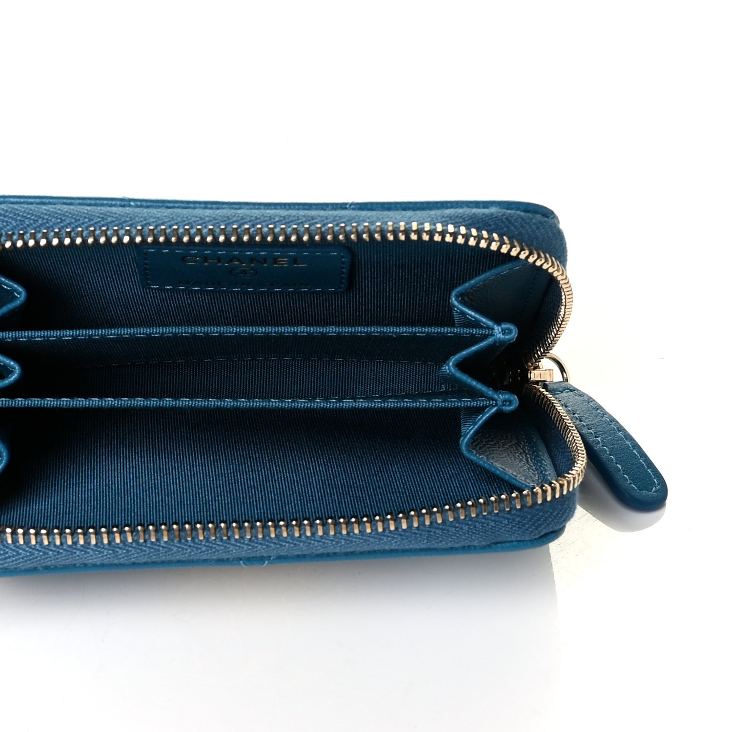 Chanel Goatskin Quilted Chanel 19 Zip Around Coin Purse Wallet Turquoise 4 of 4