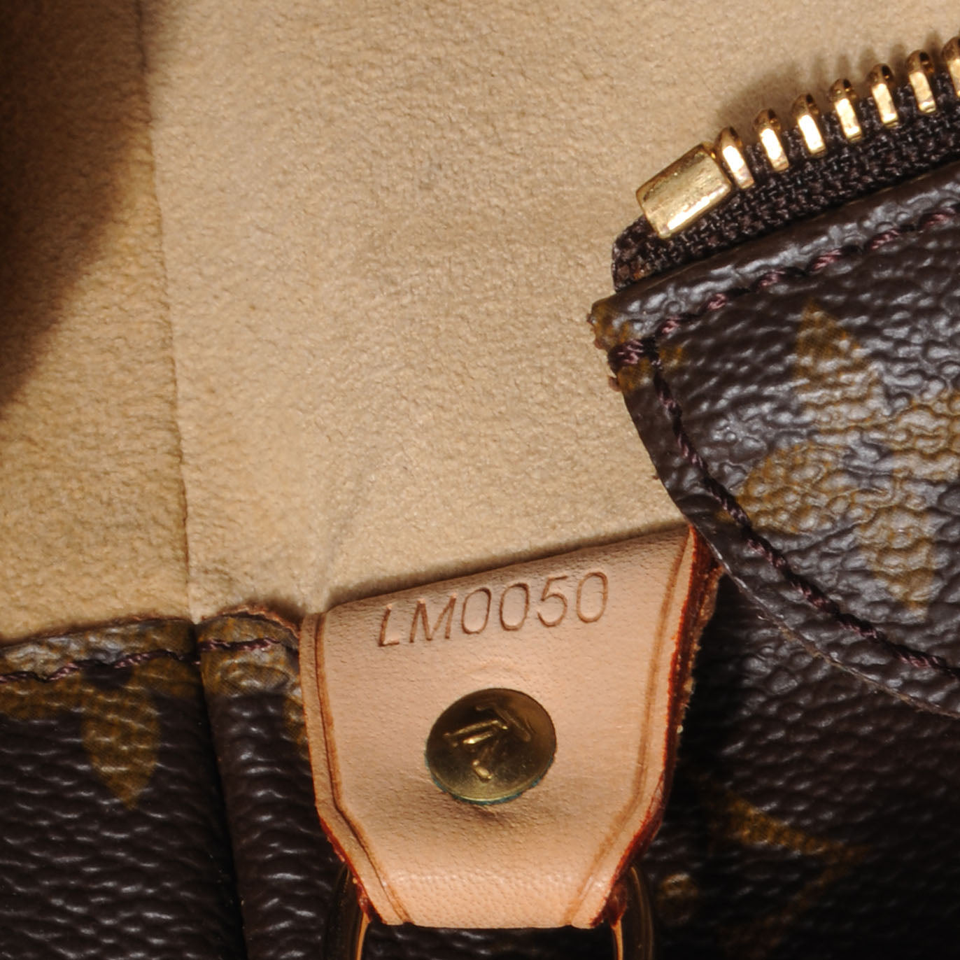 Monogram Luco