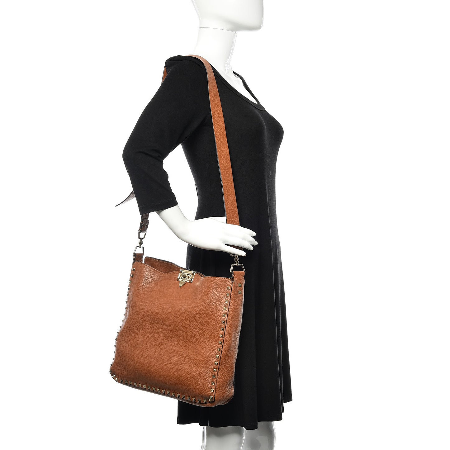 Pebbled Calfskin Large Rockstud Flip-Lock Messenger Bag Light Cuir