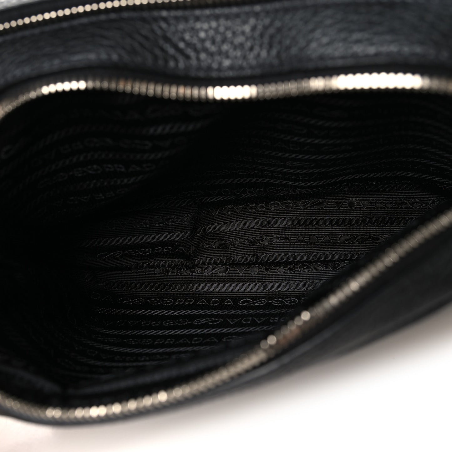 Vitello Daino Soft Camera Crossbody Black