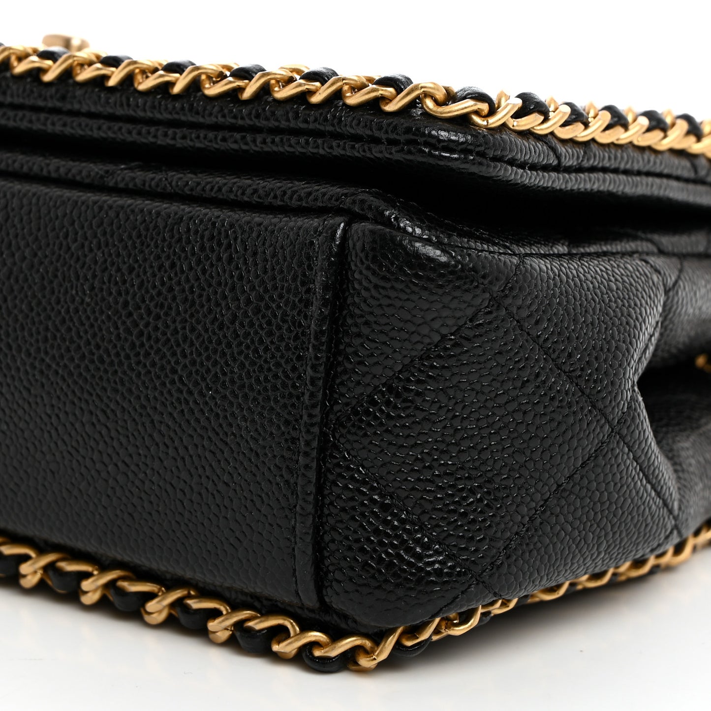 Caviar Quilted Mini Never Ending Chain Flap Black