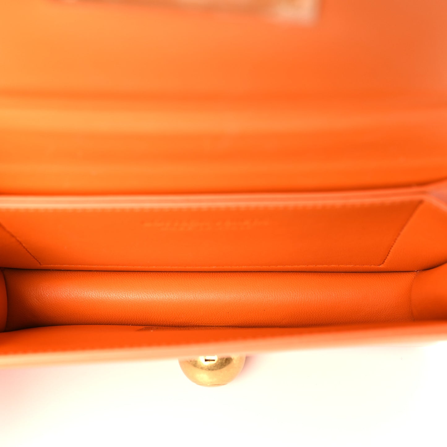 Spazzolato Calfskin Classic BV Classic Bag Orange