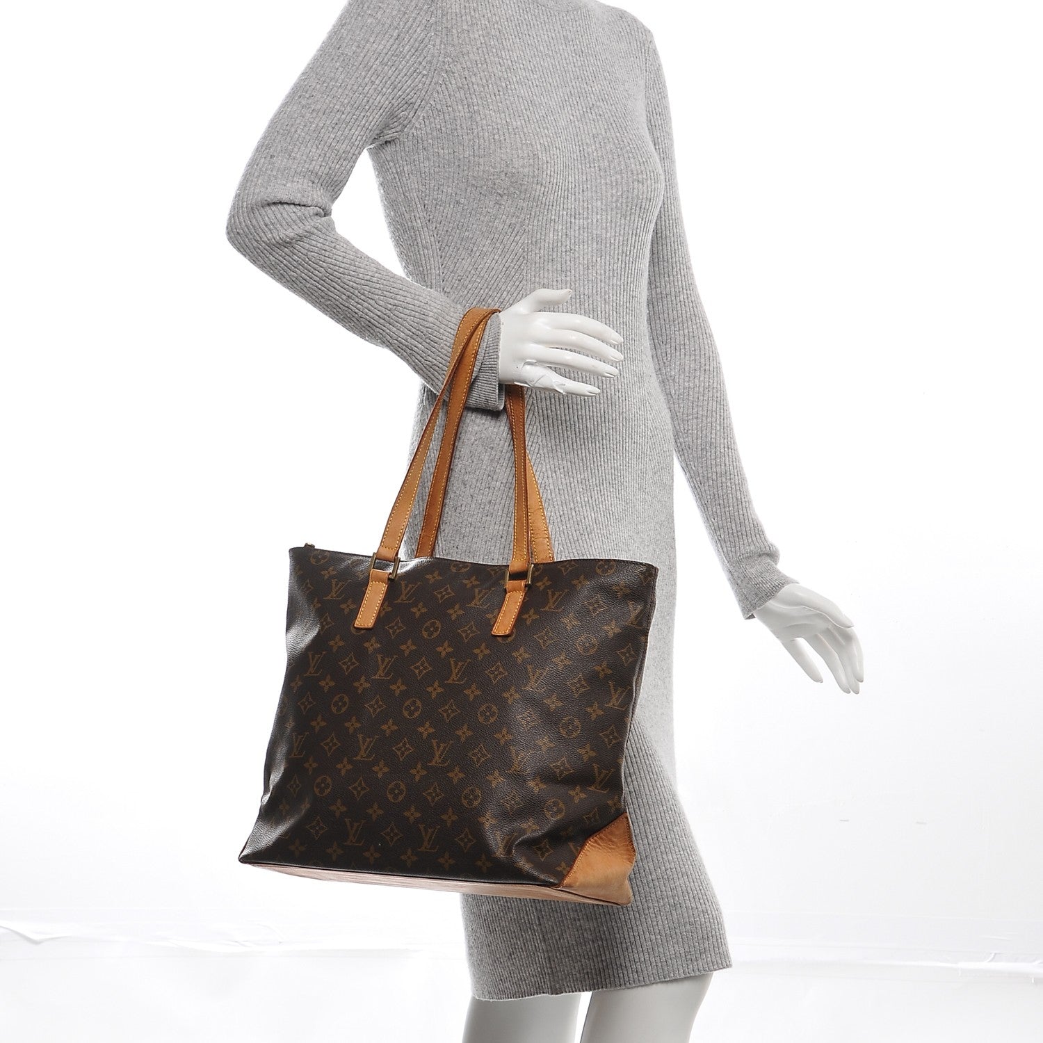 Louis Vuitton Monogram Cabas Mezzo 2 of 10