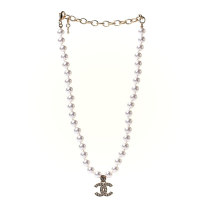 Chanel Pearl Crystal CC Short Necklace Gold 2 of 4