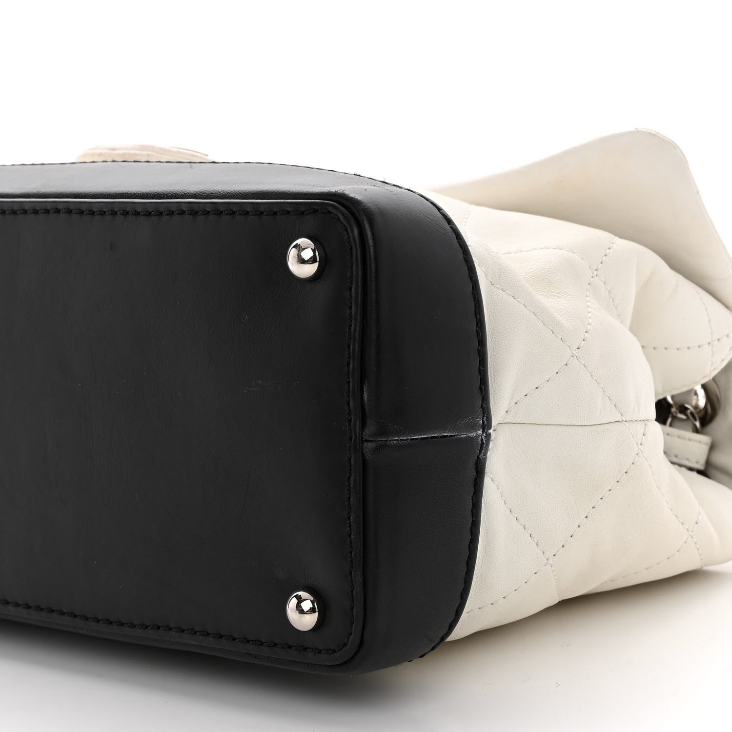 Chanel Calfskin Quilted VIP Flap White Black 10 of 16