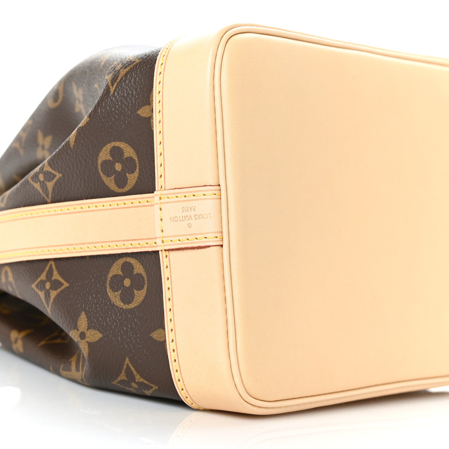 Louis Vuitton Monogram Noe BB 8 of 10