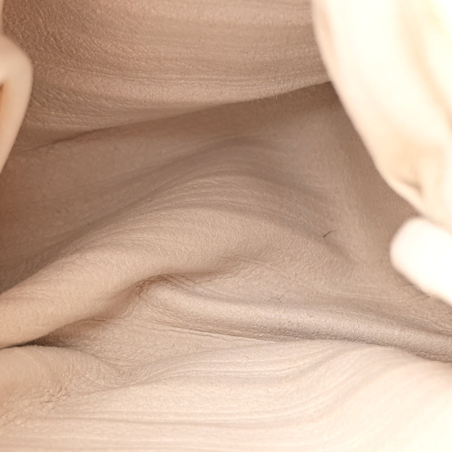 Loewe Lambskin Pleated Bracelet Pouch Shoulder Bag White 5 of 11