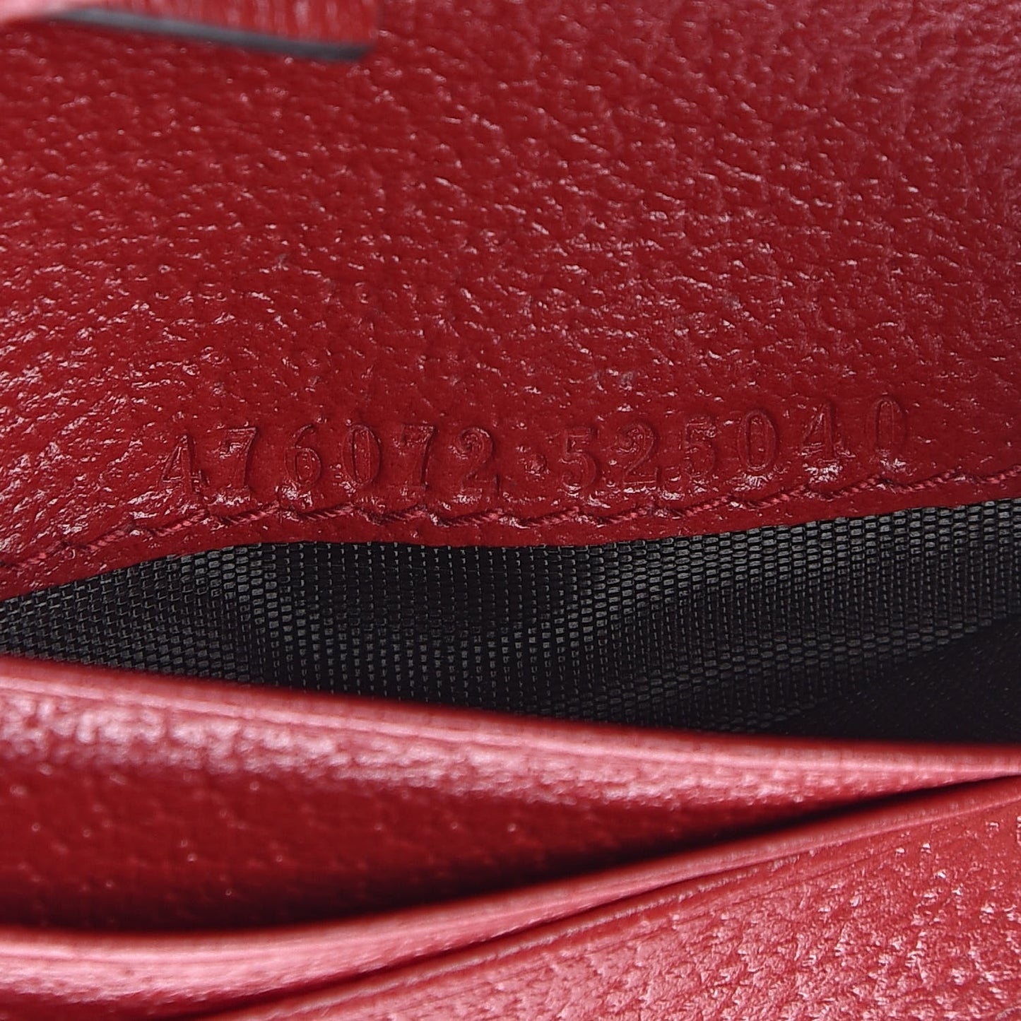 GG Supreme Monogram Queen Margaret Card Case Red