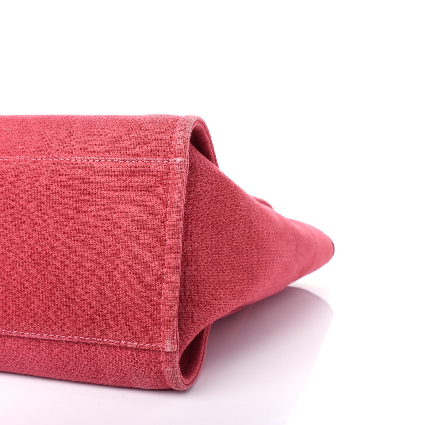 Canvas Medium Deauville Tote Red