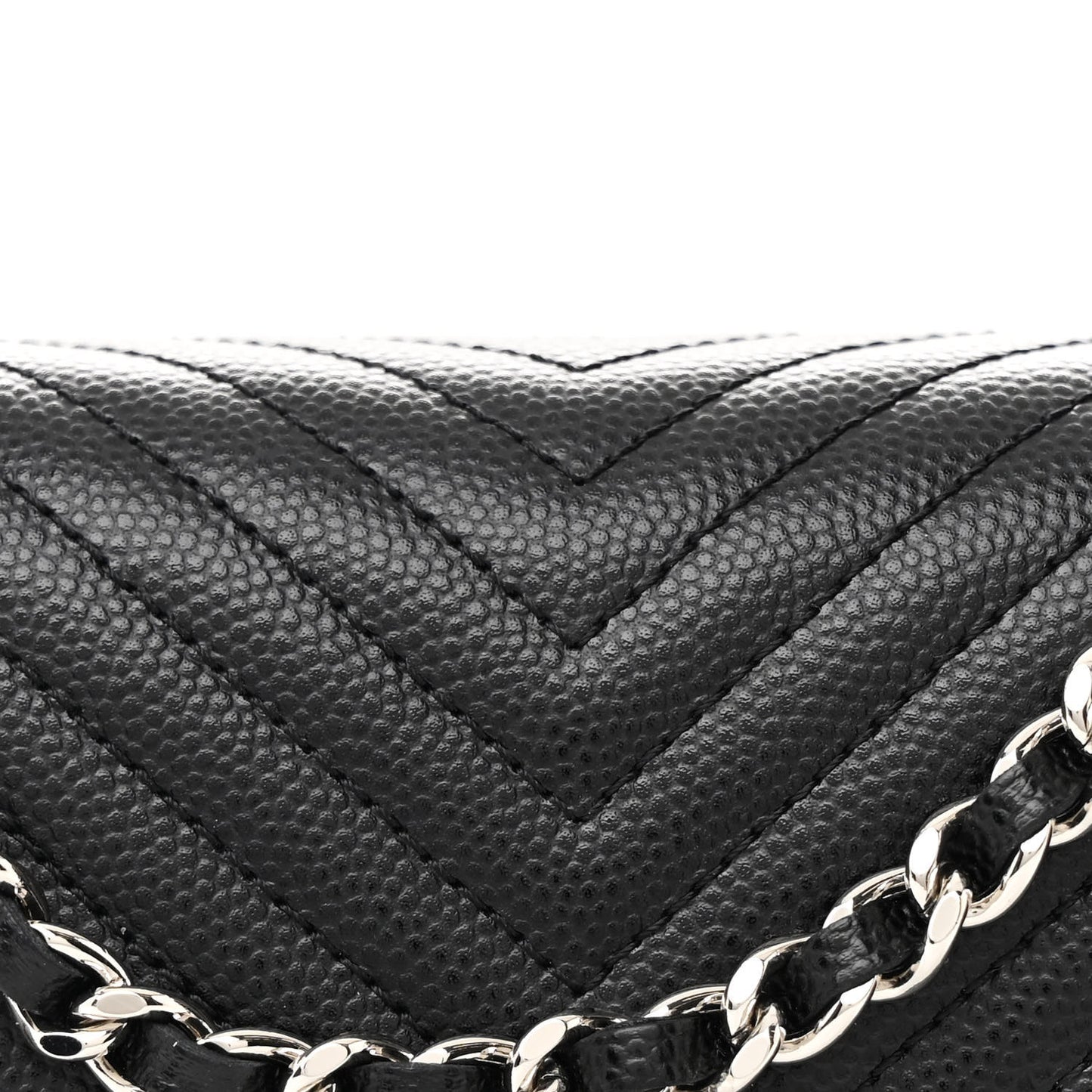 Caviar Chevron Quilted Wallet On Chain WOC Black