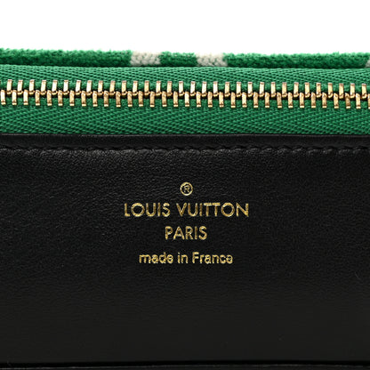 Louis Vuitton Jacquard Velvet Monogram LV Match Sunglasses Case GM Vert 6 of 6