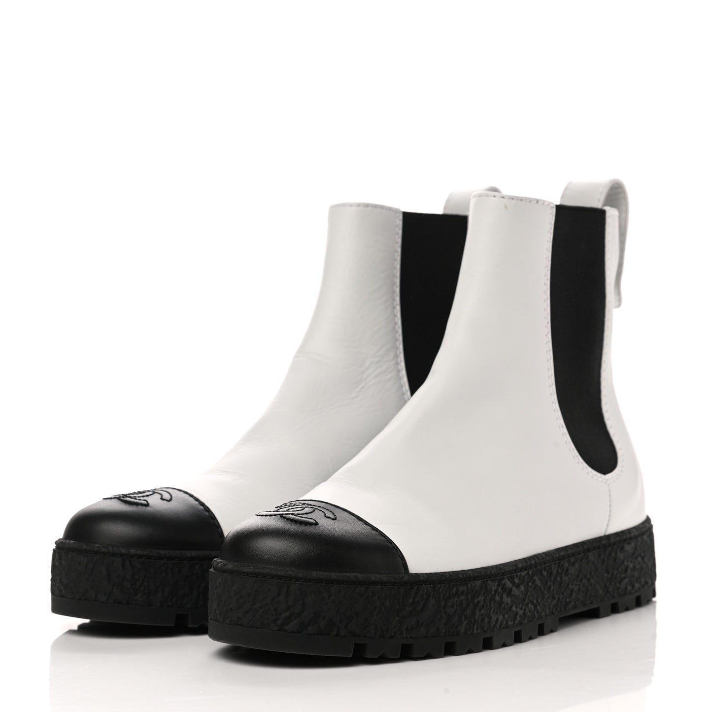 Calfskin Cap Toe CC Ankle Boots 37.5 White Black