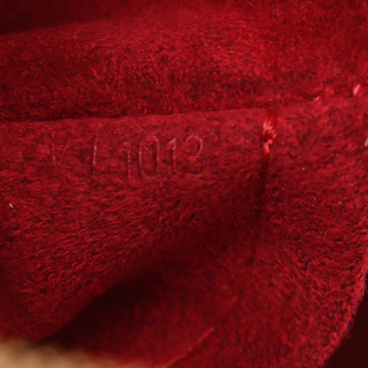 Louis Vuitton Monogram Excentri-Cite 7 of 9