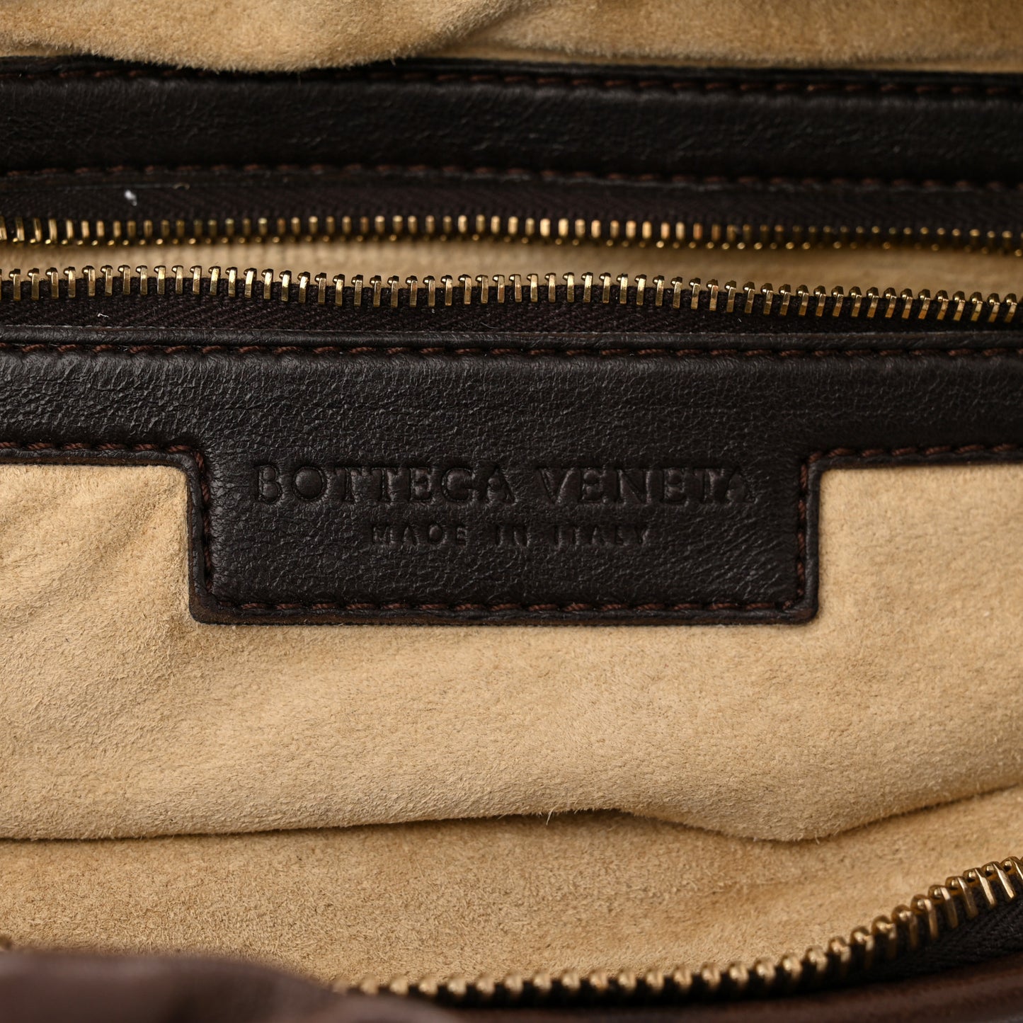 Nappa Intrecciato Medium Veneta Hobo Ebano