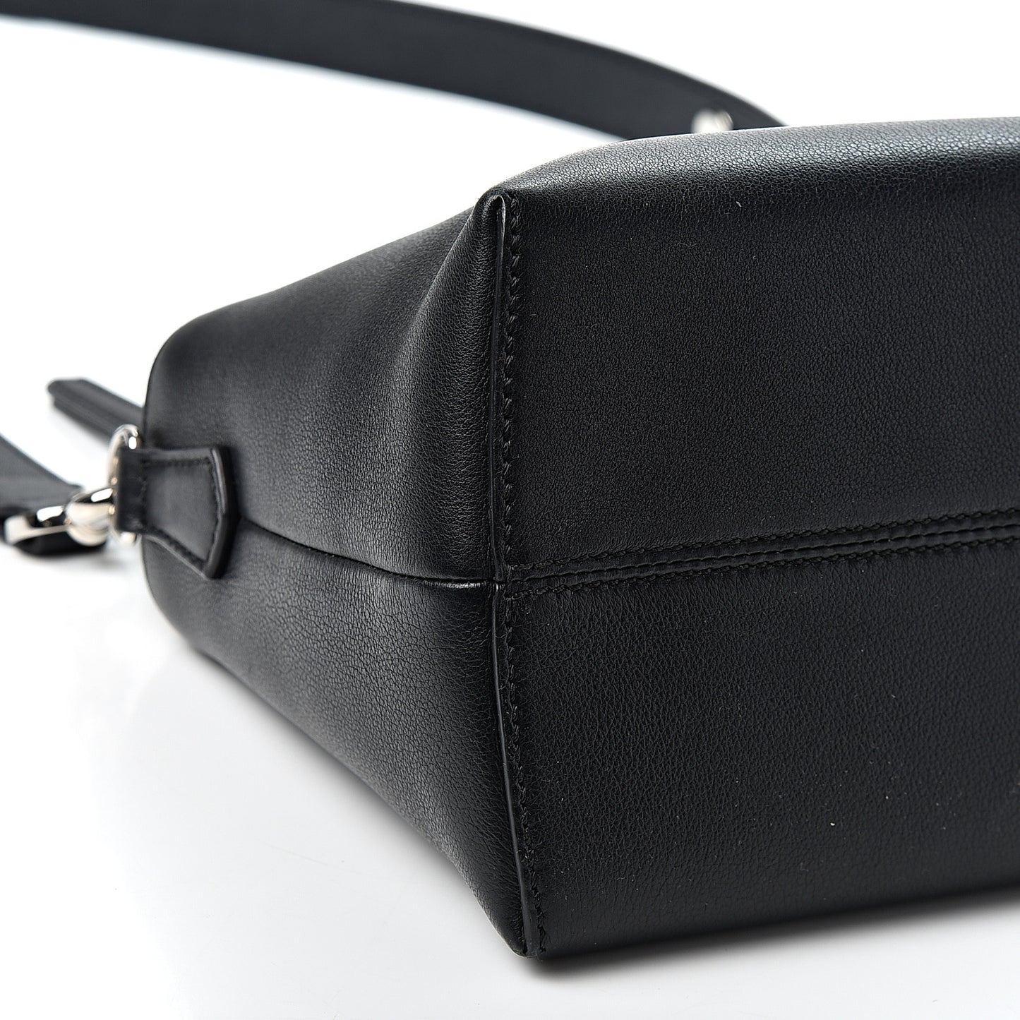 Vitello Dolce Medium By The Way Boston Bag Black
