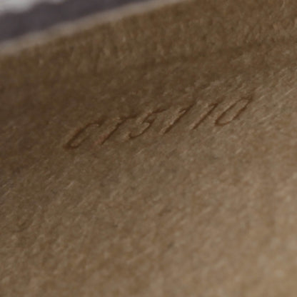 Louis Vuitton Monogram iPad Case 6 of 7