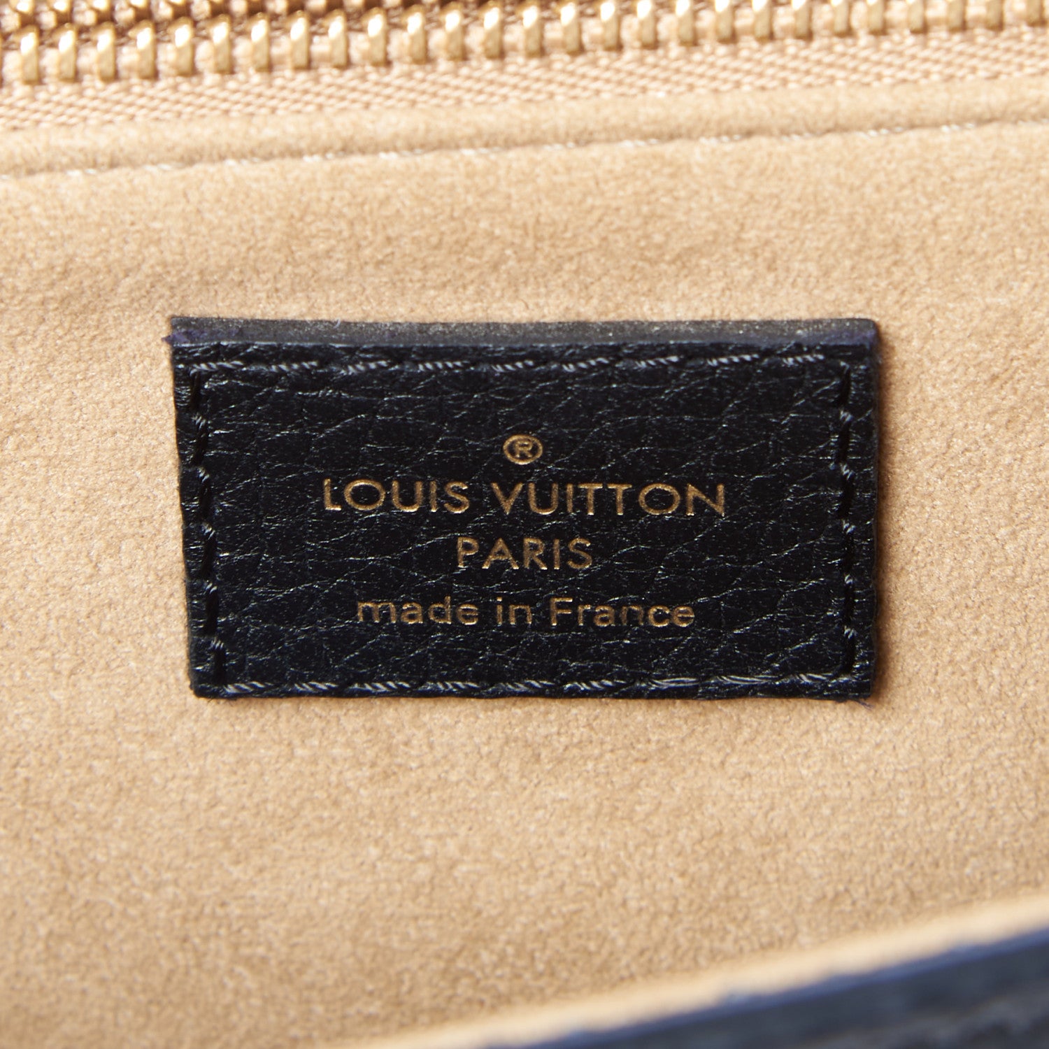 Louis Vuitton Taurillon Volta Black 8 of 8
