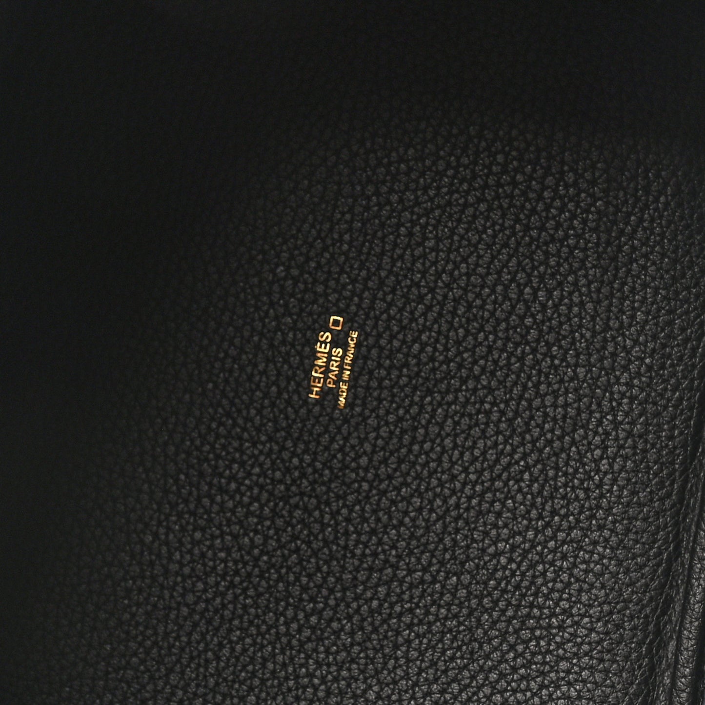 Taurillon Clemence Matte Alligator Picotin Lock Touch 22 MM Black