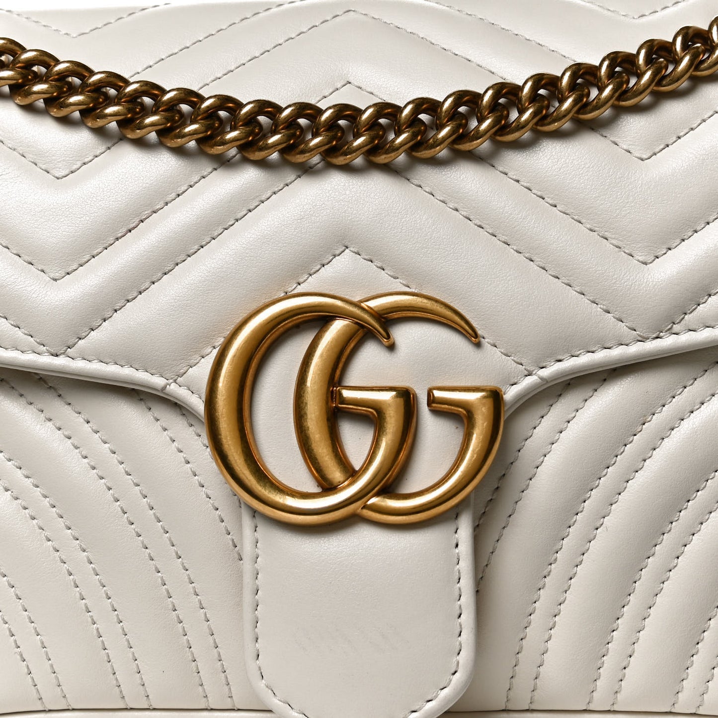 Calfskin Matelasse Small GG Marmont Shoulder Bag White