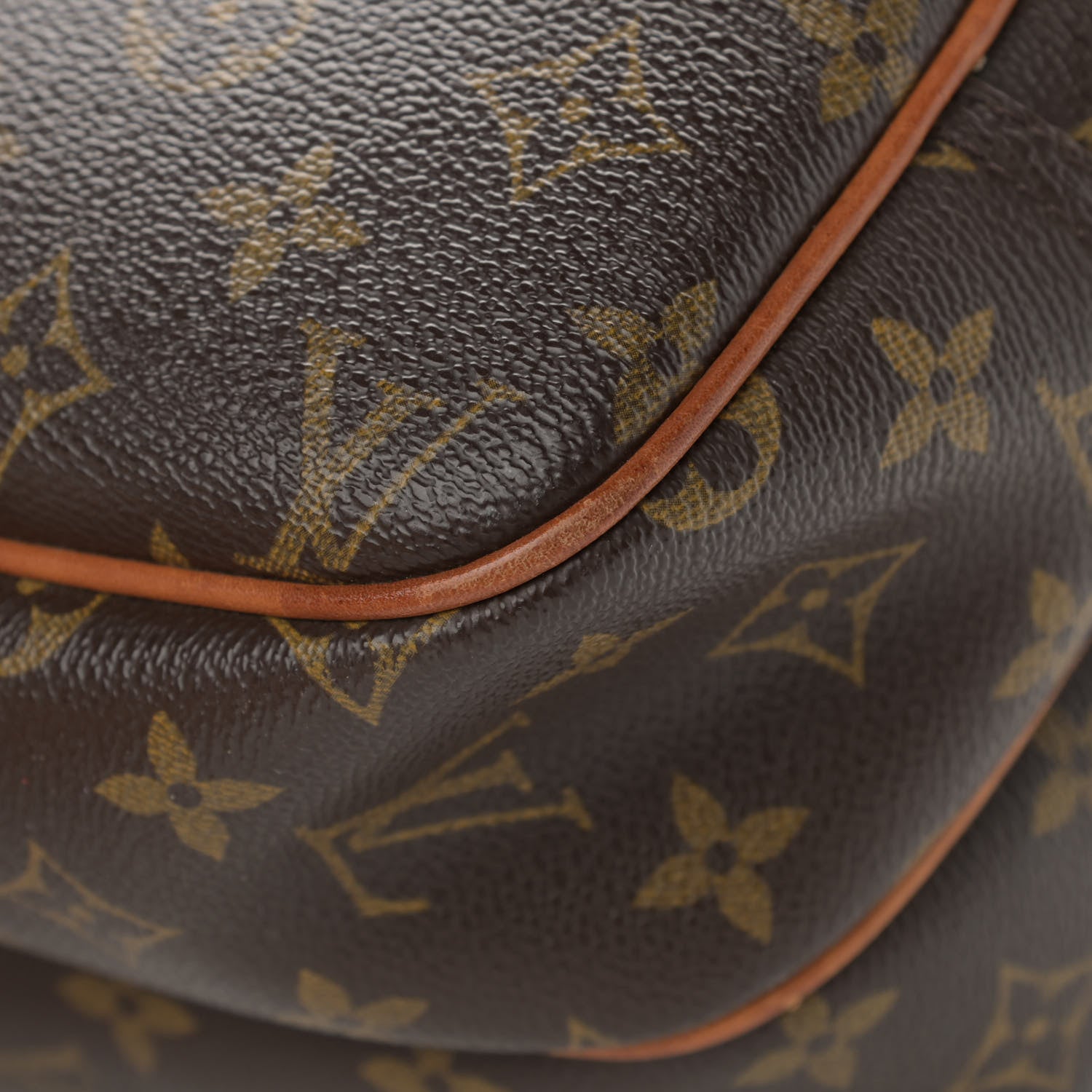 Louis Vuitton Monogram Reporter PM 12 of 18