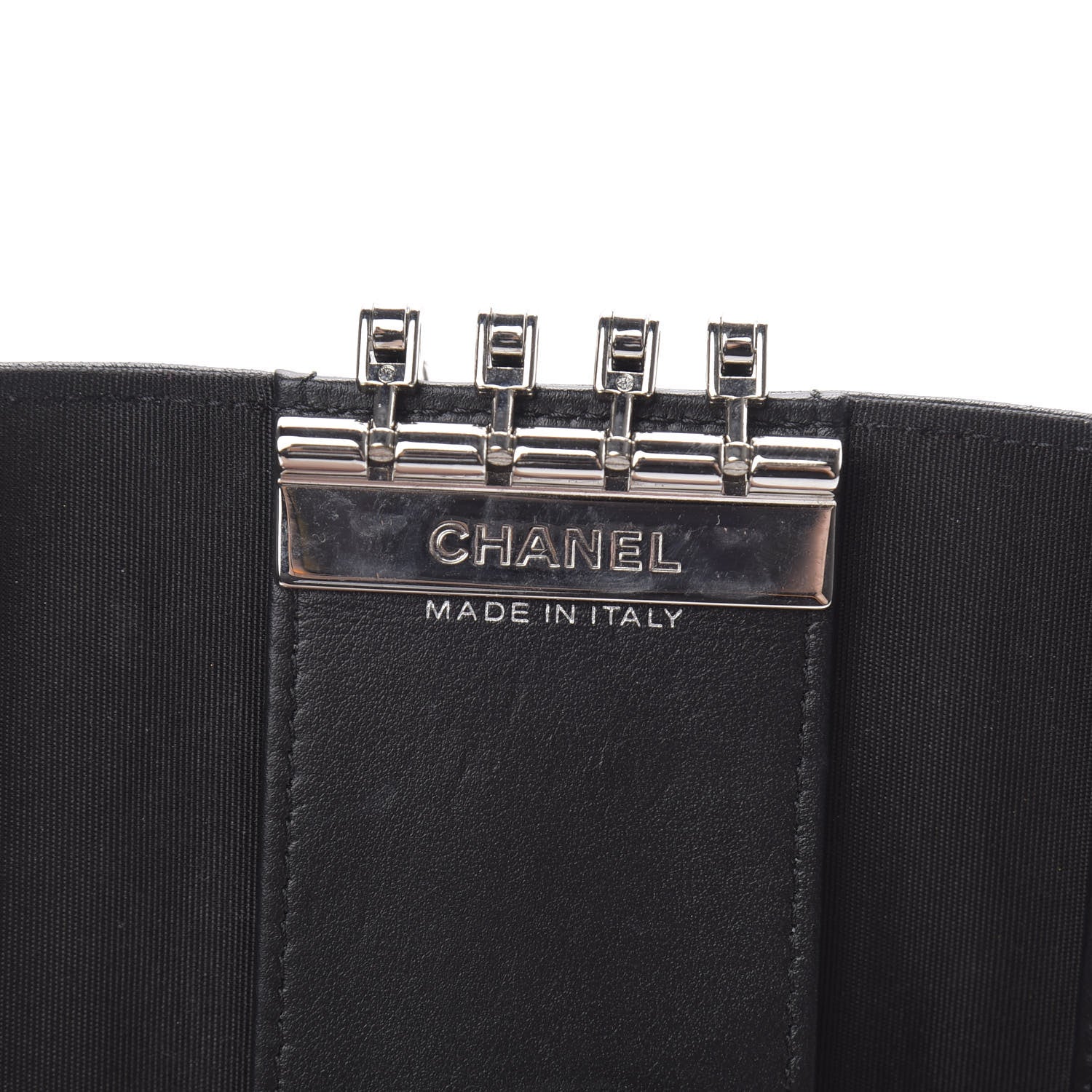 Chanel Goatskin Camellia Embossed 4 Key Holder Black 7 of 11