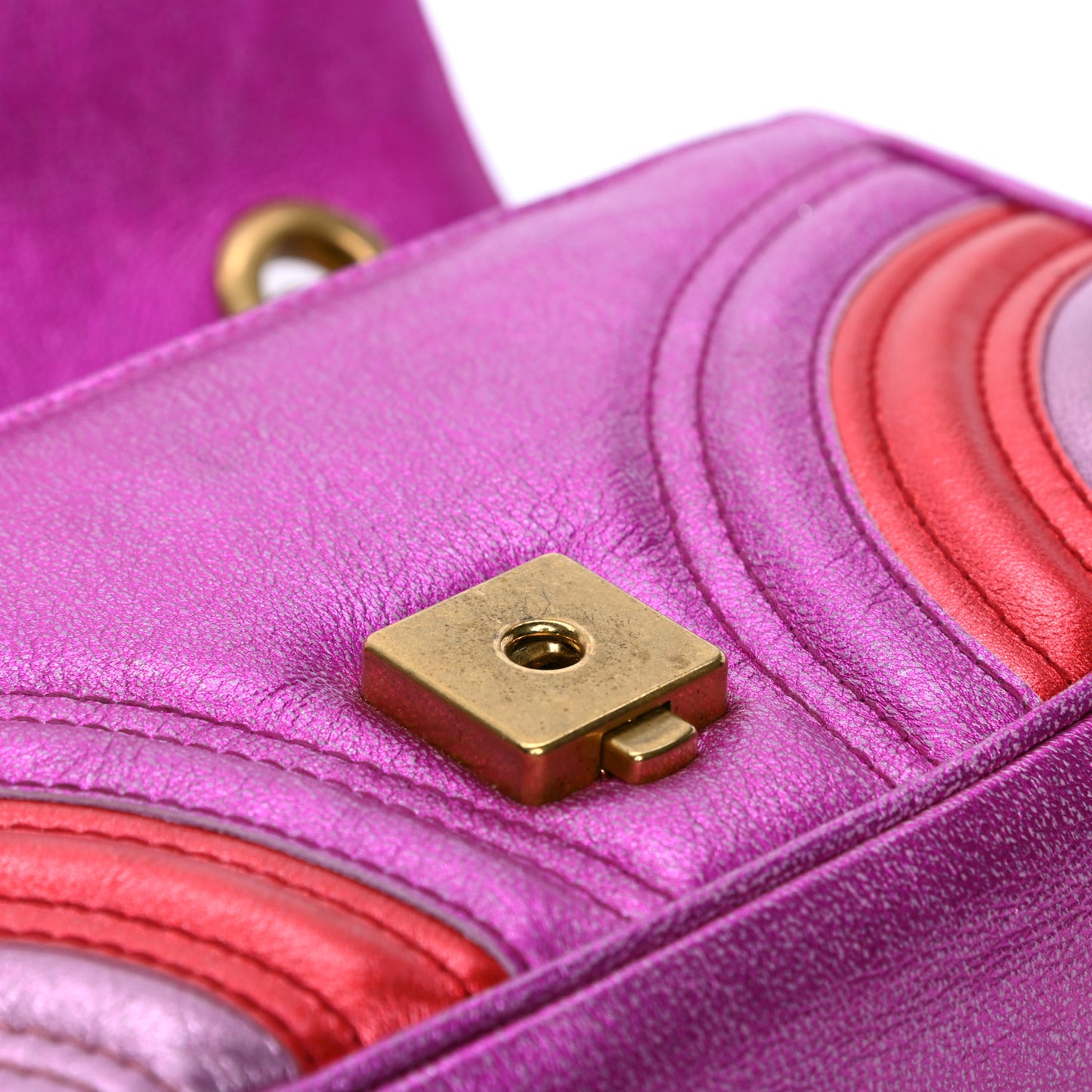 Metallic Calfskin Matelasse Mini GG Marmont Shoulder Bag Fuchsia