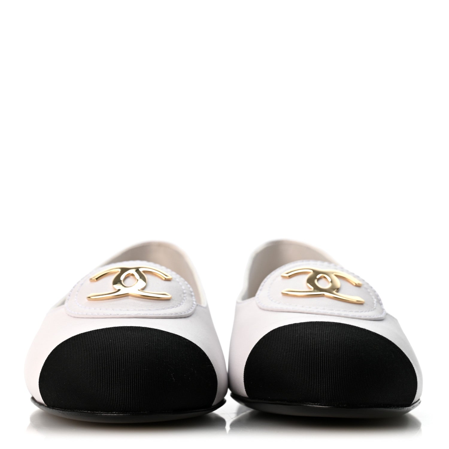Chanel Calfskin Grosgrain Cap Toe CC Moccasin Loafers 37 White Black 3 of 10