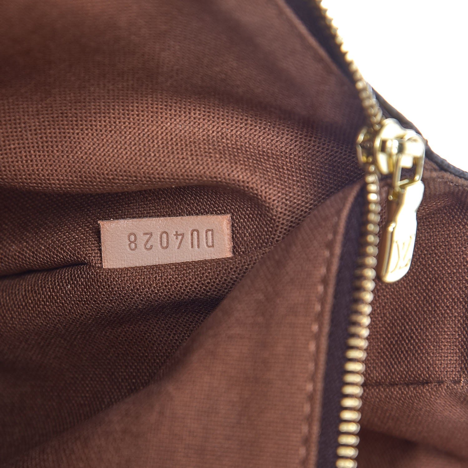 Louis Vuitton Monogram Cabas Beaubourg 7 of 7