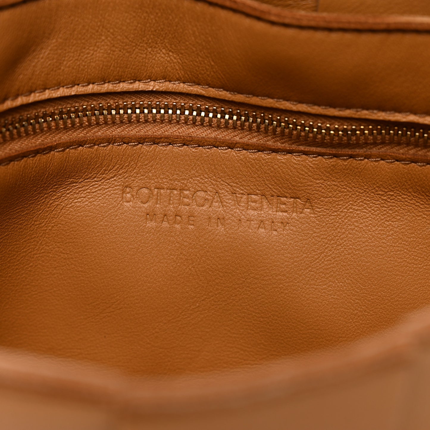 Lambskin Maxi Intrecciato Cassette Crossbody Bag Caramel