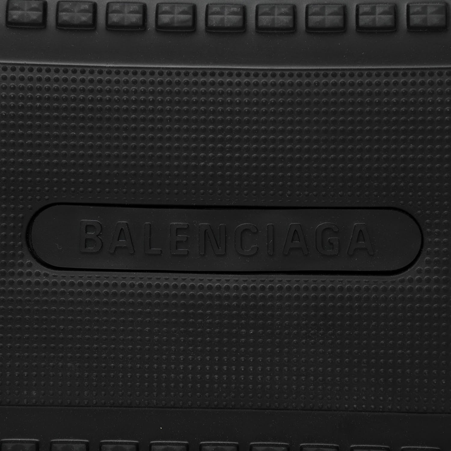 Balenciaga X CROCS Rubber Large Tote Black 6 of 7