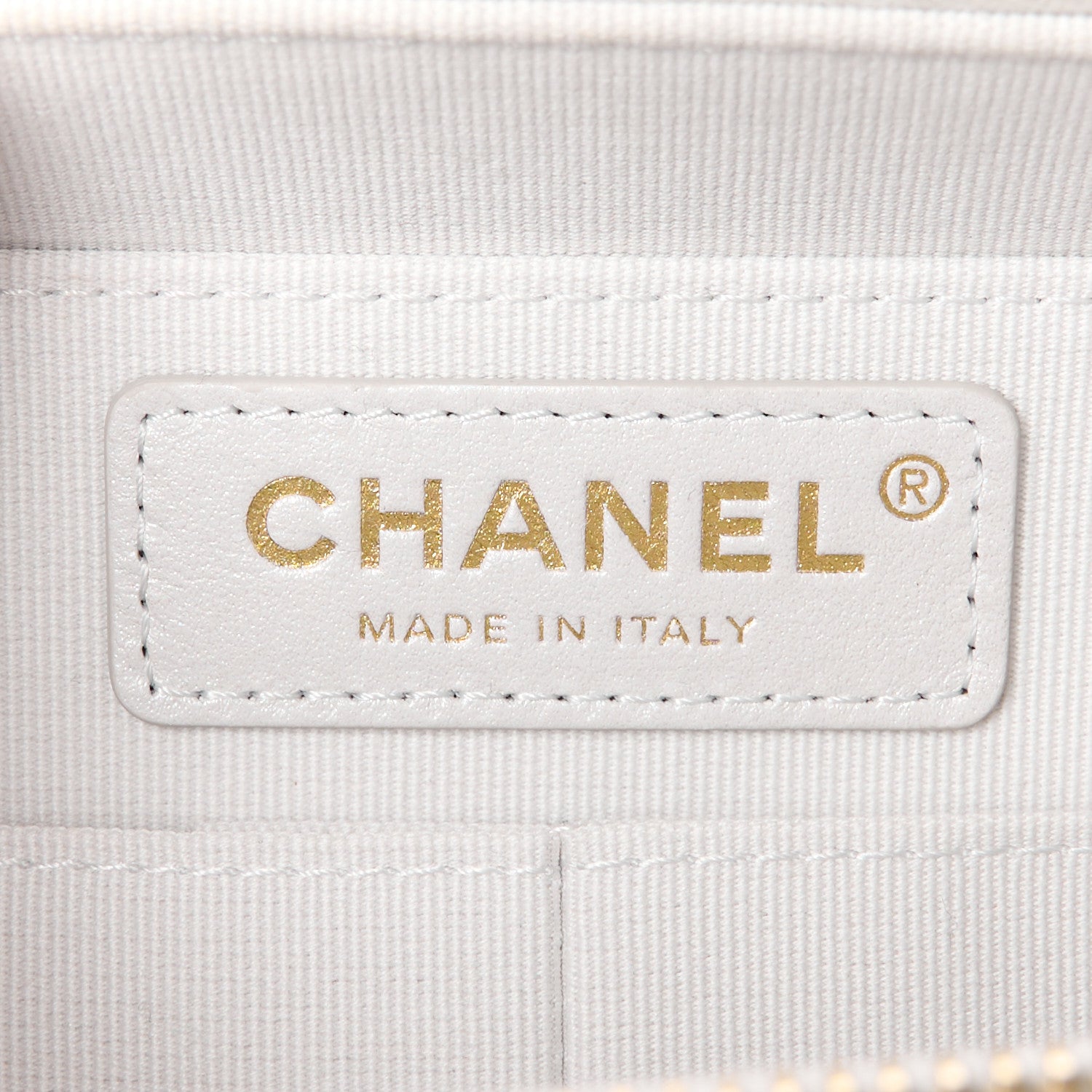 Chanel Metallic Lambskin Quilted Top Handle Vanity Case Silver 7 of 11