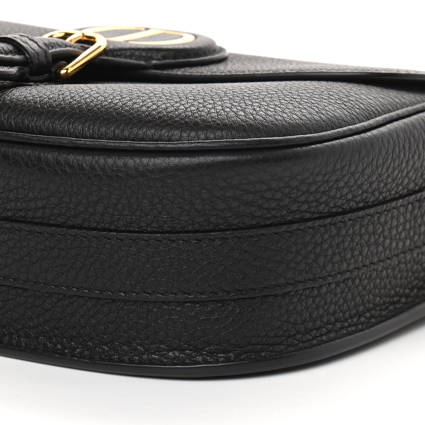 Grained Calfskin Medium Bobby Flap Black