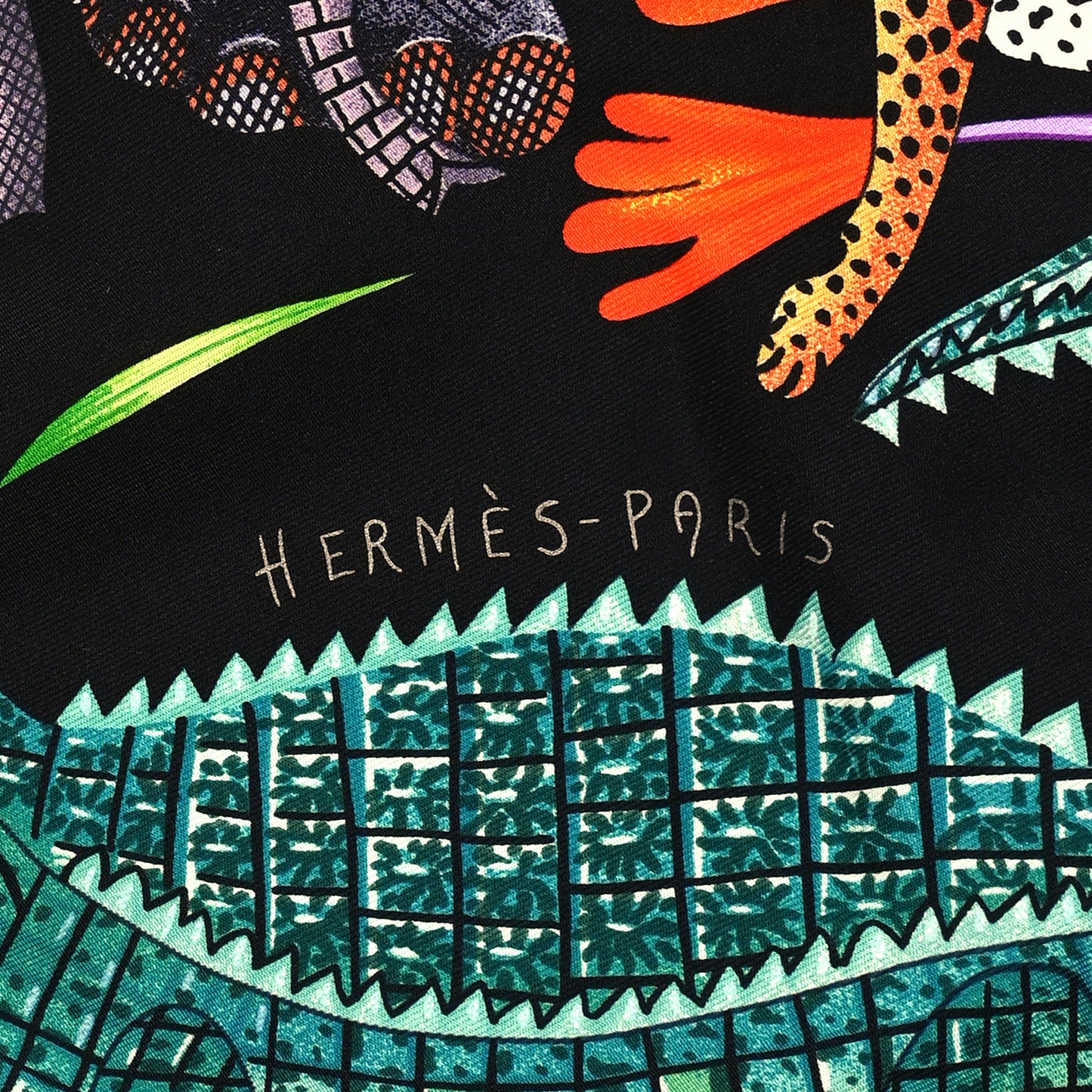 Silk La Marche Du Zambeze Scarf 90 Black Corail Vert